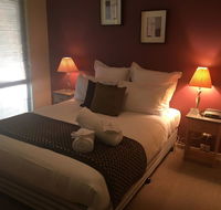 Cottage 1 Relax and Self Isolate in With Hot Tub - Holiday Adelaide
