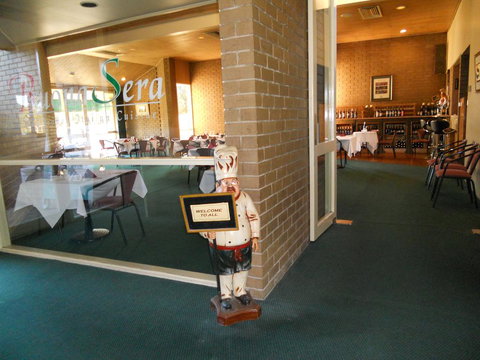 Cottonwood Motor Inn - Holiday Adelaide 3