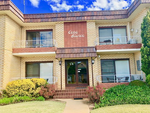 Country Apartments - Holiday Adelaide 2