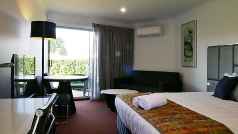 Country Capital Motel - Holiday Adelaide 2