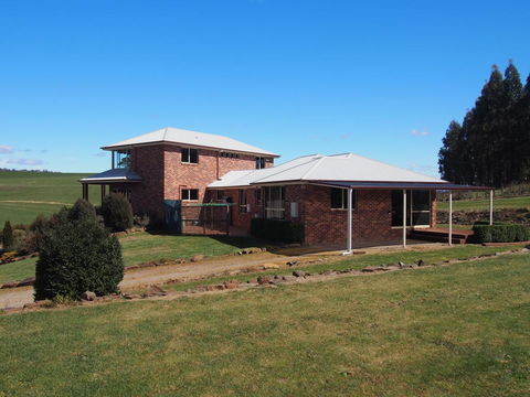 Country Meets Town - Holiday Adelaide 3