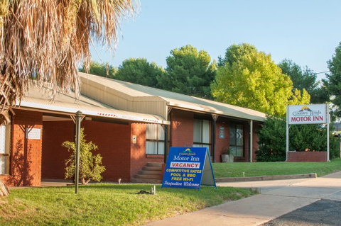 Country Roads Motor Inn - Holiday Adelaide 2