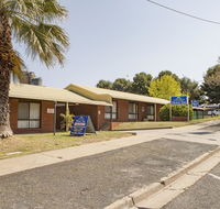 Country Roads Motor Inn - Holiday Adelaide