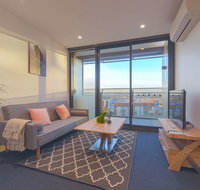 Cozy Melbourne Star 2 Bedroom Apartment Docklands - Holiday Adelaide