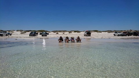 Cozzys Condo Luxury Beach House - Holiday Adelaide 2