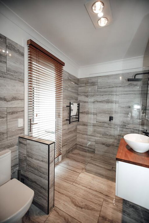 Craypot Cottage Port Campbell - Holiday Adelaide 3