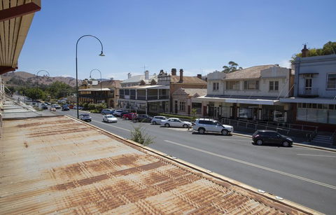 Criterion Hotel Gundagai - Holiday Adelaide 1