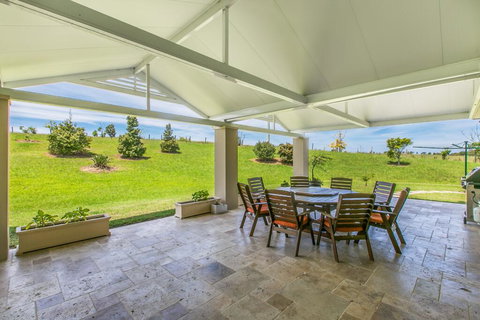 Cullengetty Estate - Holiday Adelaide 2