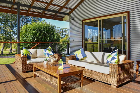 Curra Homestead Maleny - Holiday Adelaide 1