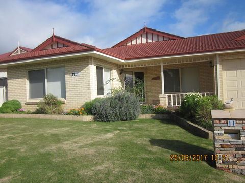 Cusack's Of Albany - Holiday Adelaide 3