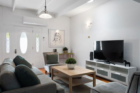 Cute And Relaxed Holiday Home - Close To Beach - Holiday Adelaide 2