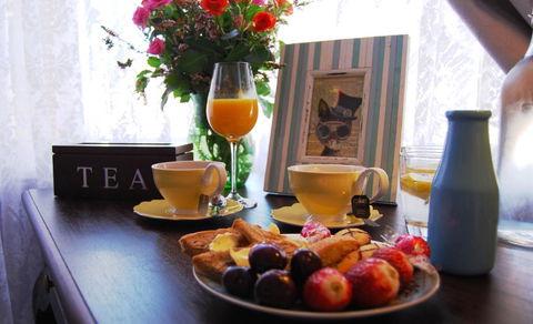 Cutmore Cottages - Highclaire House - Holiday Adelaide 3