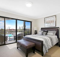 Cypress Townhouse 17 - Suite - Holiday Adelaide