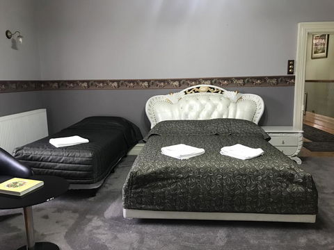 Daylesford Central Motor Inn - Holiday Adelaide 2