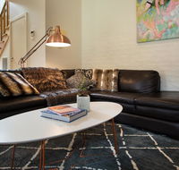 Daylesford Lake Villa 2 - Holiday Adelaide