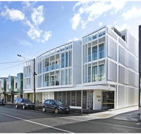 Deluxe Brighton Home in Bayside