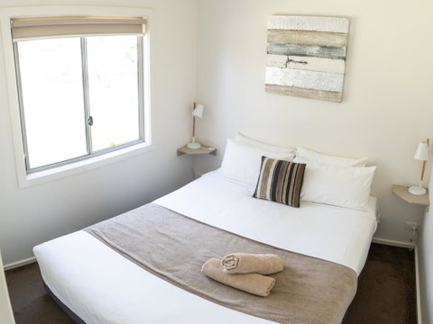 Deniliquin Riverside Caravan Park - Holiday Adelaide 3