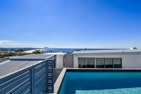 Designer Beach Apartment - Saffire Mooloolaba - Holiday Adelaide 2