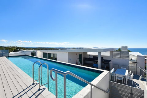 Designer Beach Apartment - Saffire Mooloolaba - Holiday Adelaide 3