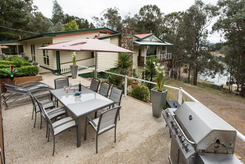 Devinegetaway - Holiday Adelaide 2