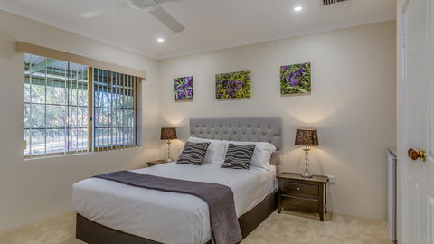 Devonleigh Bed And Breakfast - Holiday Adelaide 2