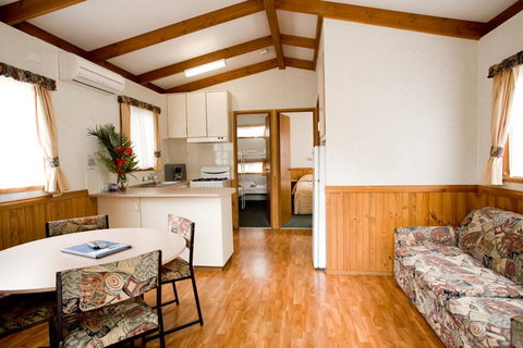 Discovery Parks - Emerald Beach - Holiday Adelaide 1