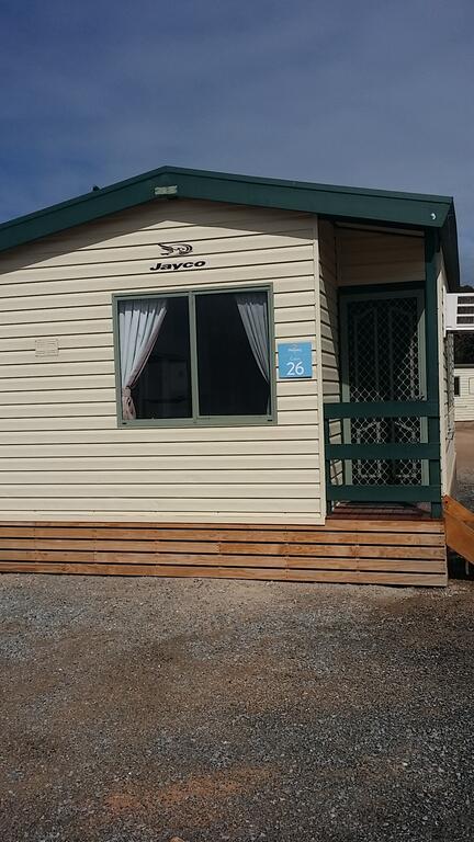 Discovery Parks - Streaky Bay Foreshore - Holiday Adelaide 2