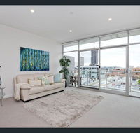 Down Town on Pirie - Heart of East End - Wifi - Netflix - Holiday Adelaide