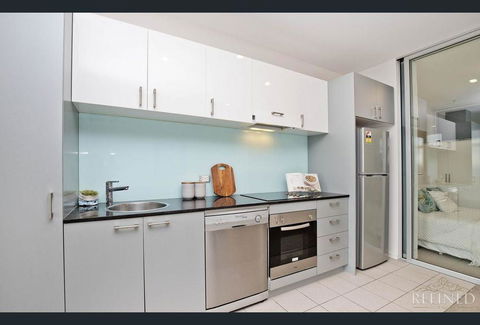 Down Town On Pirie - Heart Of East End - Wifi - Netflix - Holiday Adelaide 1