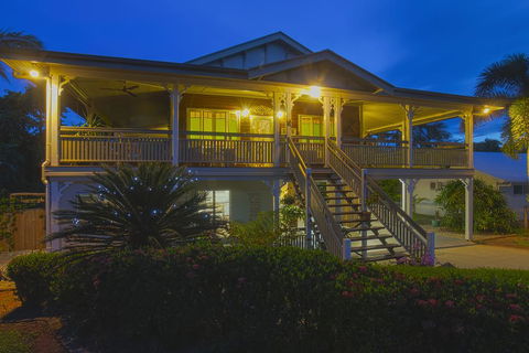 Driftwood Bed And Breakfast - Holiday Adelaide 0