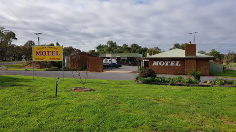 Dunolly Golden Triangle Motel - Holiday Adelaide 0