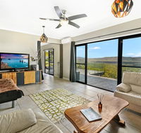 Eagles Loft - Holiday Adelaide