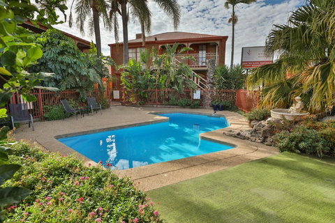 Early Australian Motor Inn - Holiday Adelaide 3