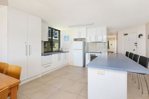Eastbourne U6, 80 Esplanade. Golden Beach - Holiday Adelaide 1