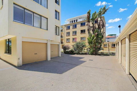 Eastbourne U6, 80 Esplanade. Golden Beach - Holiday Adelaide 2