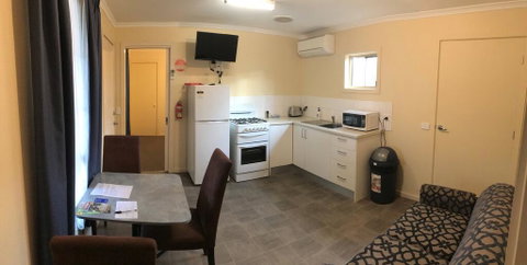 Echuca Holiday Units - Holiday Adelaide 3