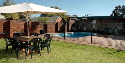 Echuca Nirebo Motel - Holiday Adelaide 3