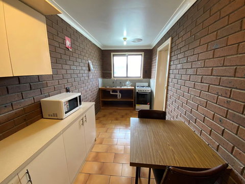 Econo Lodge Lilydale - Holiday Adelaide 1