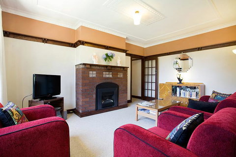 Elizabeth Flats - Holiday Adelaide 2