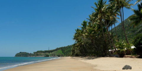 Ellis Beach Oceanfront Bungalows - Holiday Adelaide 1