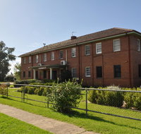 Elm and Wren Guesthouse - Holiday Adelaide