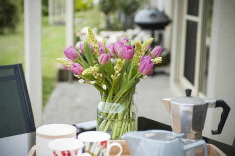 Emerald Cottage - Holiday Adelaide 1