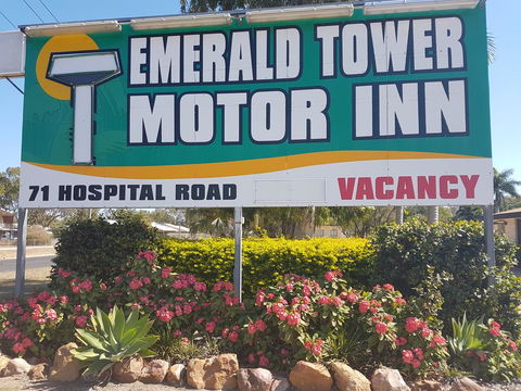 Emerald Tower Motor Inn - Holiday Adelaide 0