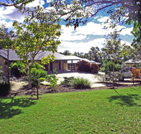 Emeraldene Inn  Eco-Lodge - Holiday Adelaide