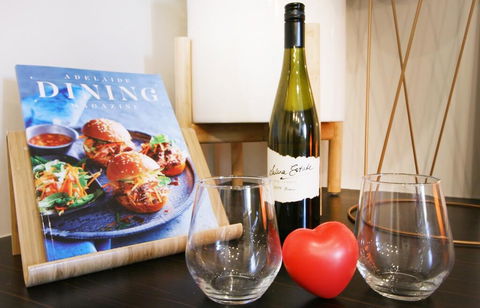 EROS City Fringe - Wifi, Wine, Netflix, Pets OK And Park Views! - Holiday Adelaide 2