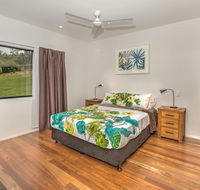 Eumundi Cottages - Cottage 1 - Holiday Adelaide