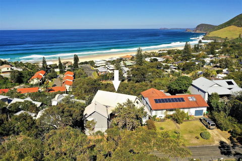 EUREKA - Holiday Adelaide 0