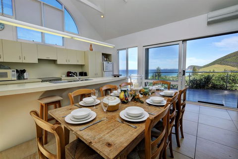 EUREKA - Holiday Adelaide 3