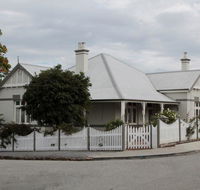 Evelyn House - Holiday Adelaide