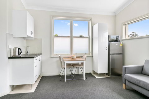 Excelsior Serviced Apartments - Holiday Adelaide 3